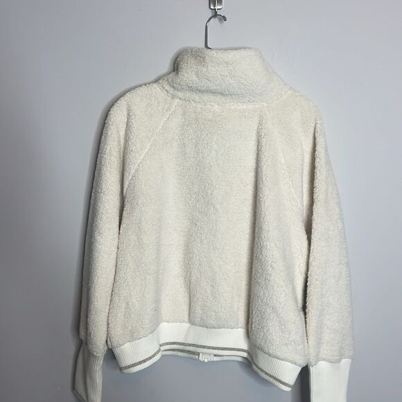 Athlete Tagga Sherpa Jacket in Natural White NWT XL - Picture 9 of 10
